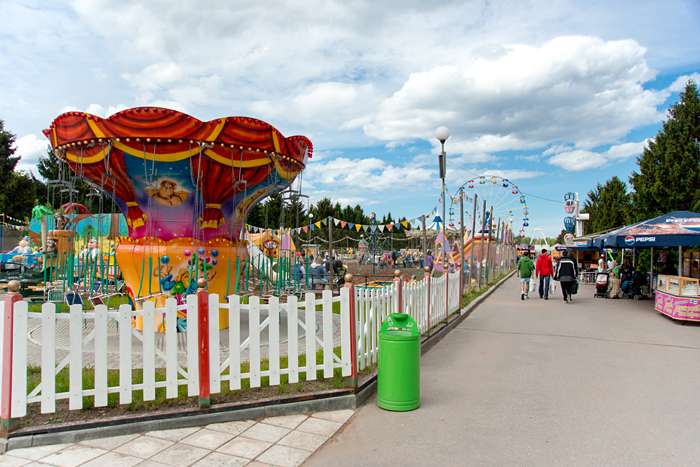 Парк аттракционов санкт петербург фото